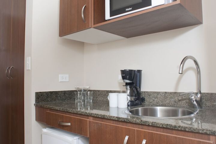 Private kitchenette