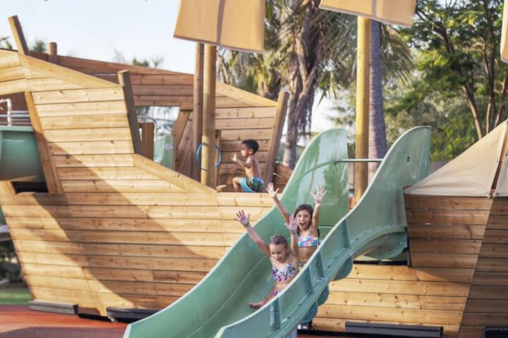 Childrens Activities 68 of 109