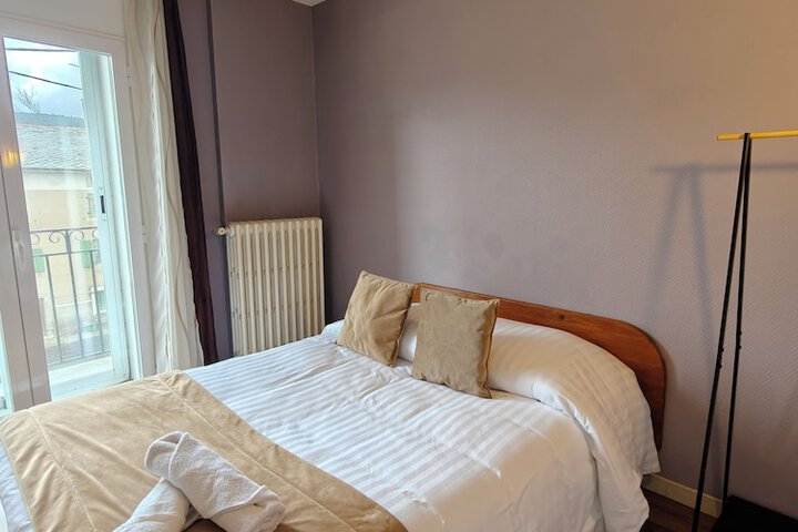 Room 26 of 35