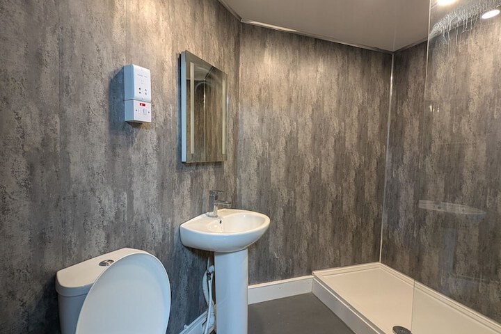 Room 42 of 55