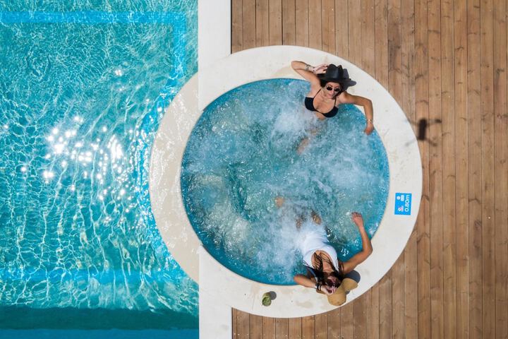 Pool 29 of 56