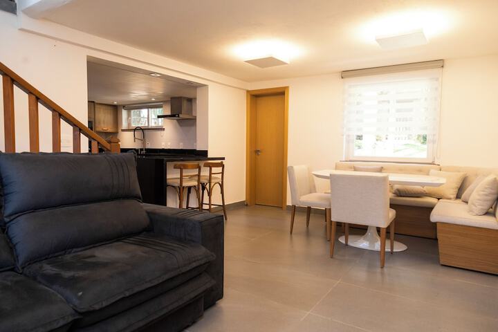 Room 43 of 122