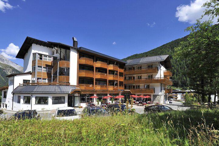 Hotel 42 of 42
