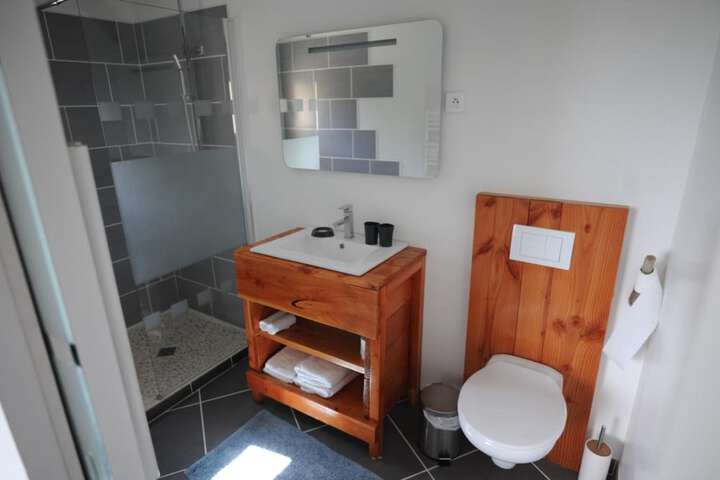 Room 7 of 7