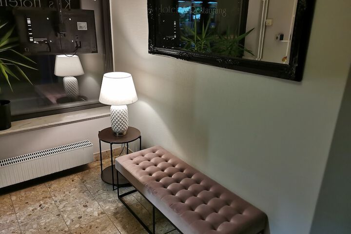 Hotel 2 of 33