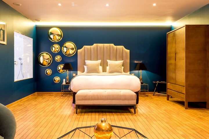 Room 38 of 74