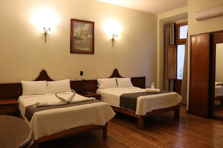 Room 44 of 81