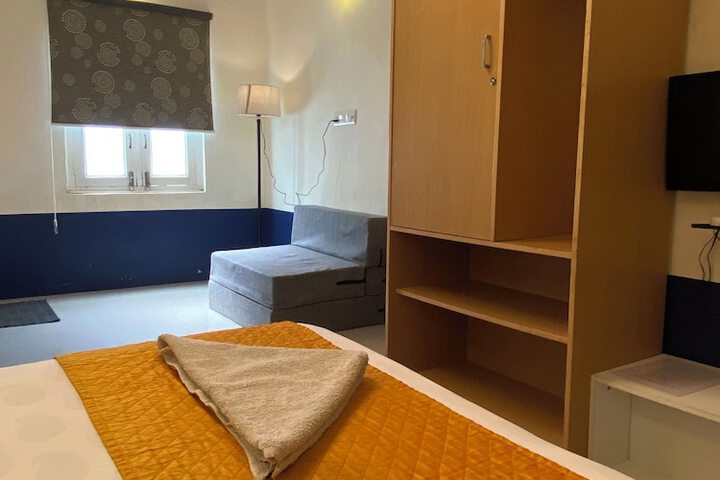 Room 60 of 189