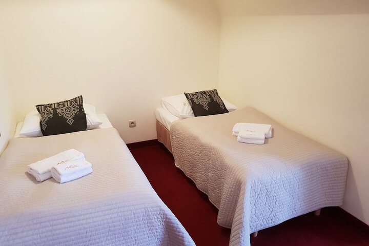 Room 7 of 31