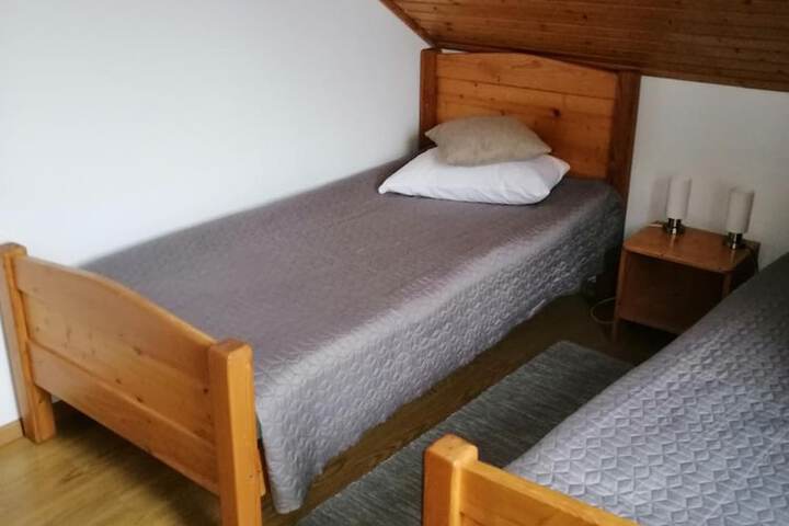Room 22 of 65