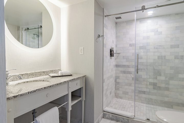 Bathroom shower
