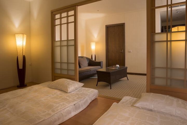 Room 7 of 58