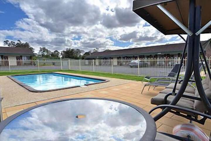 Pool 57 of 75