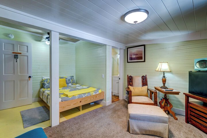 Room 14 of 84