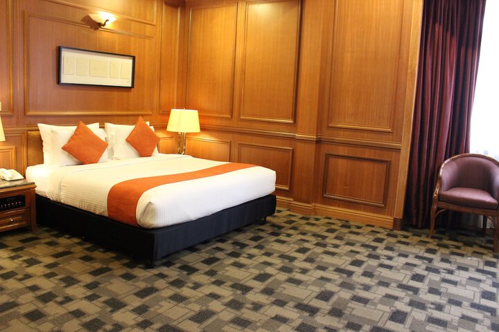 Room 21 of 71