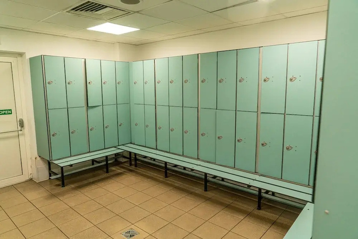 Room 12 of 24