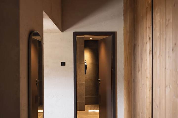 Room 20 of 54