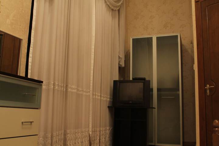 Room 32 of 36