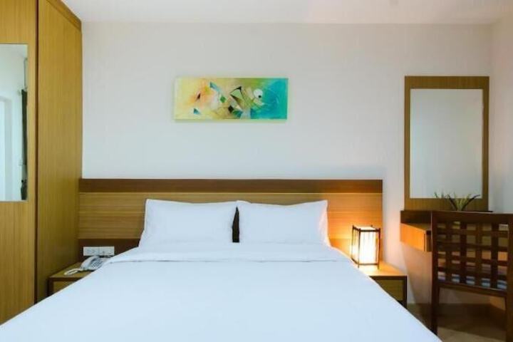 Room 21 of 42