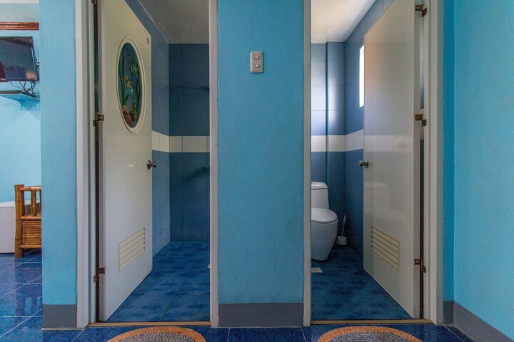 Room 119 of 210