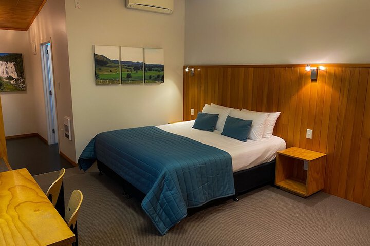 Room 3 of 46