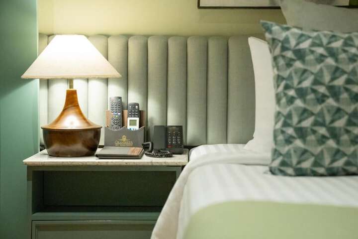Room 14 of 20