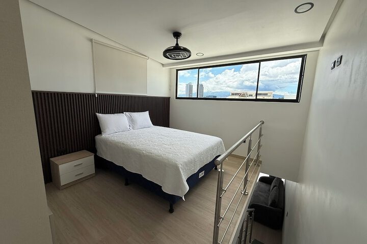 Room 6 of 22