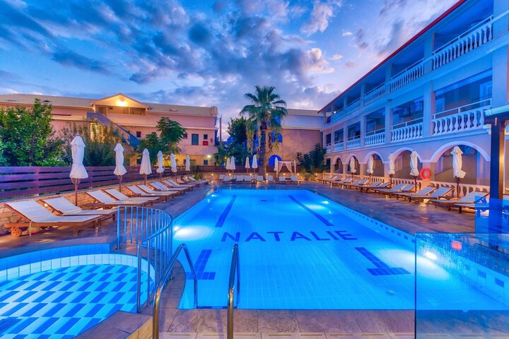 Pool 22 of 49