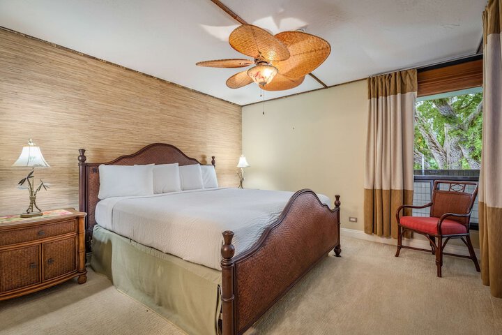 Room 10 of 82