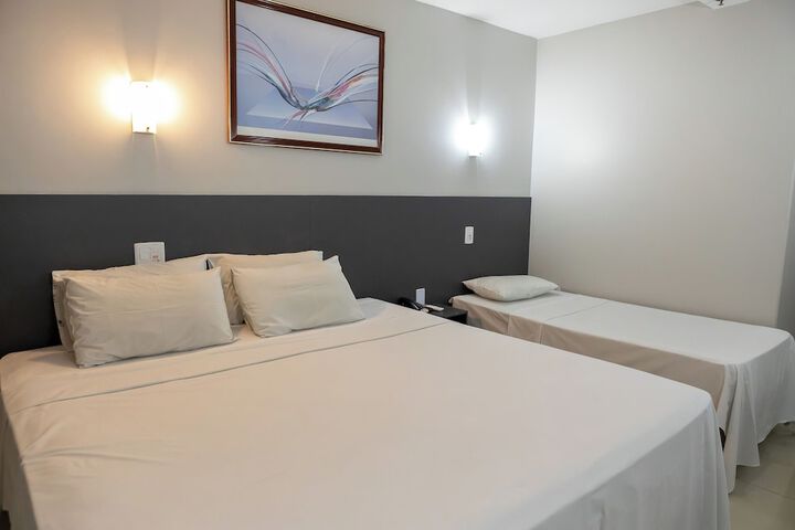 Room 5 of 38