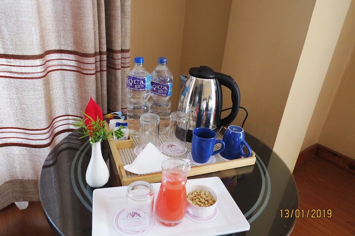 Room 5 of 41