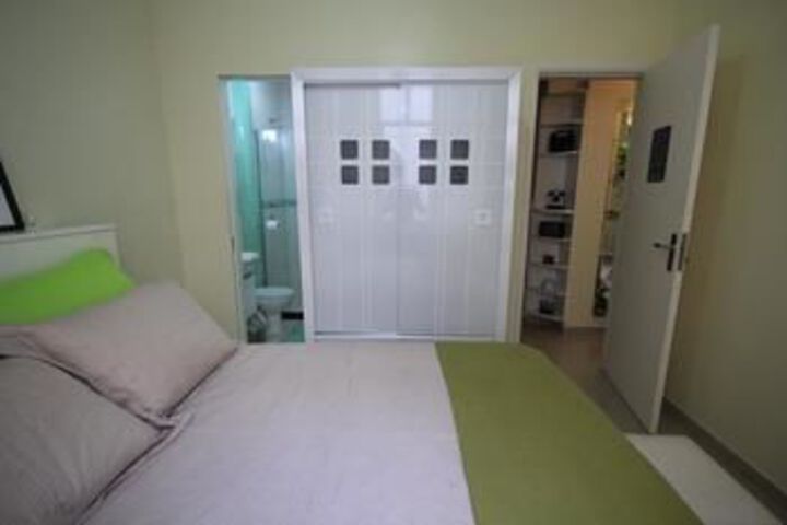 Room 5 of 24