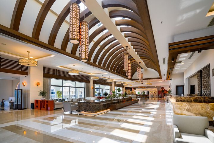 Hotel Interior 7 of 139