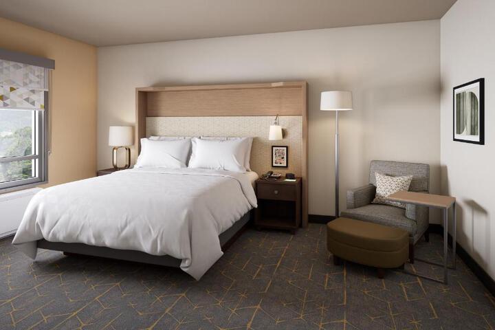 Standard Room, King or Two Doubles (3 of 4)