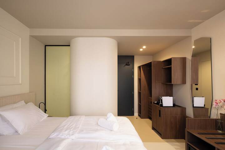 Room 50 of 133