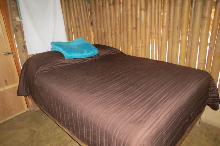 Room 27 of 75