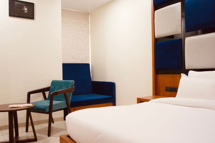 Room 18 of 64