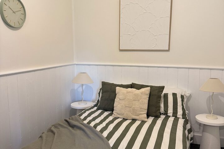 Room 3 of 11