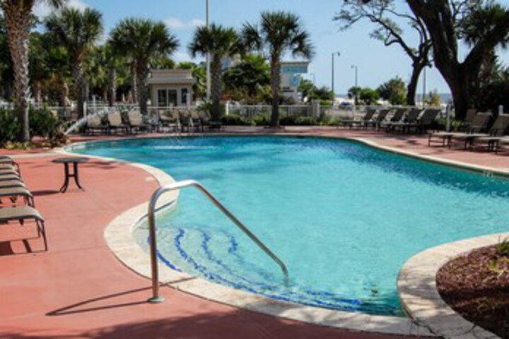Pool 13 of 23