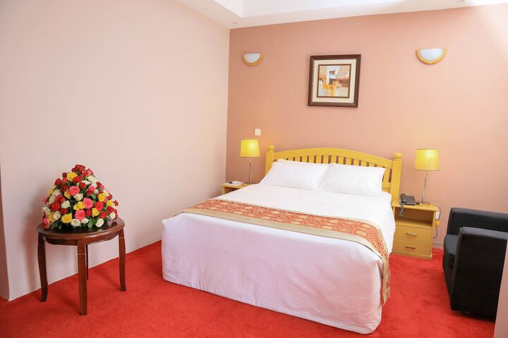 Room 16 of 51