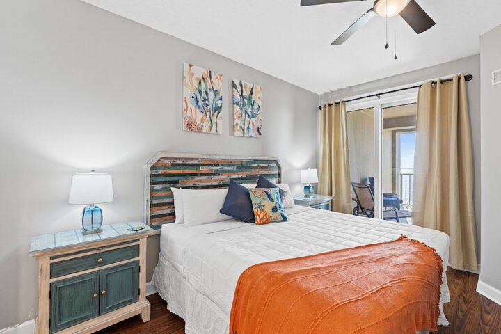 Room 63 of 308