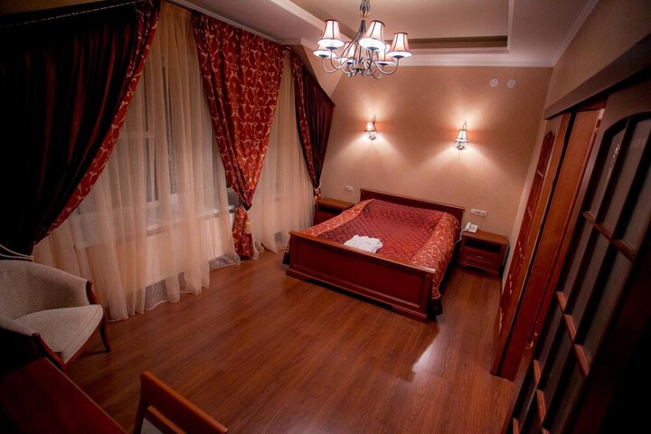Room 21 of 50