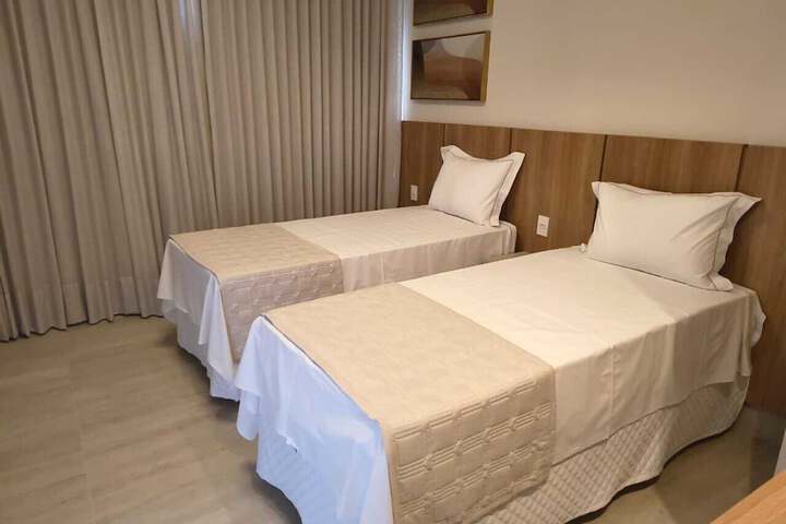 Room 43 of 228