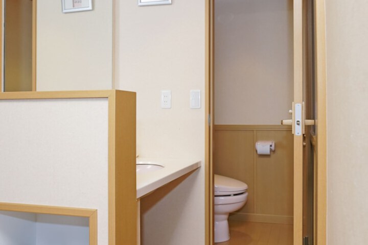 Room 7 of 59
