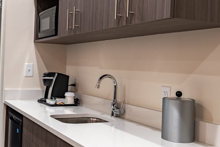 Private kitchenette