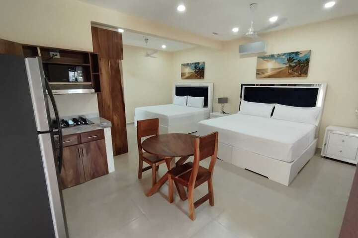 Room 6 of 27