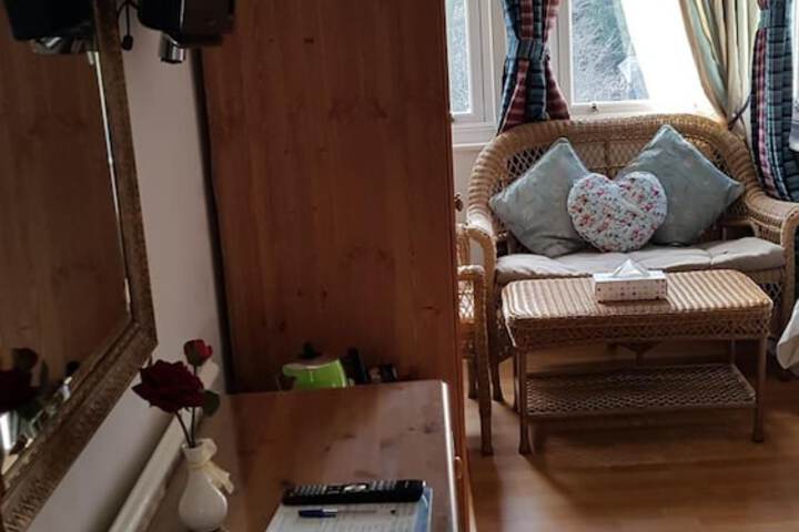 Room 46 of 73