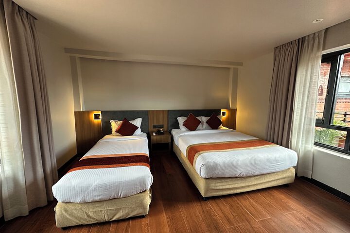 Room 29 of 85