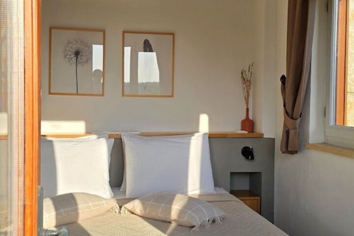 Room 9 of 71