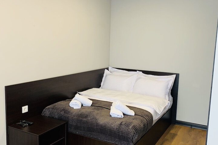 Room 4 of 39